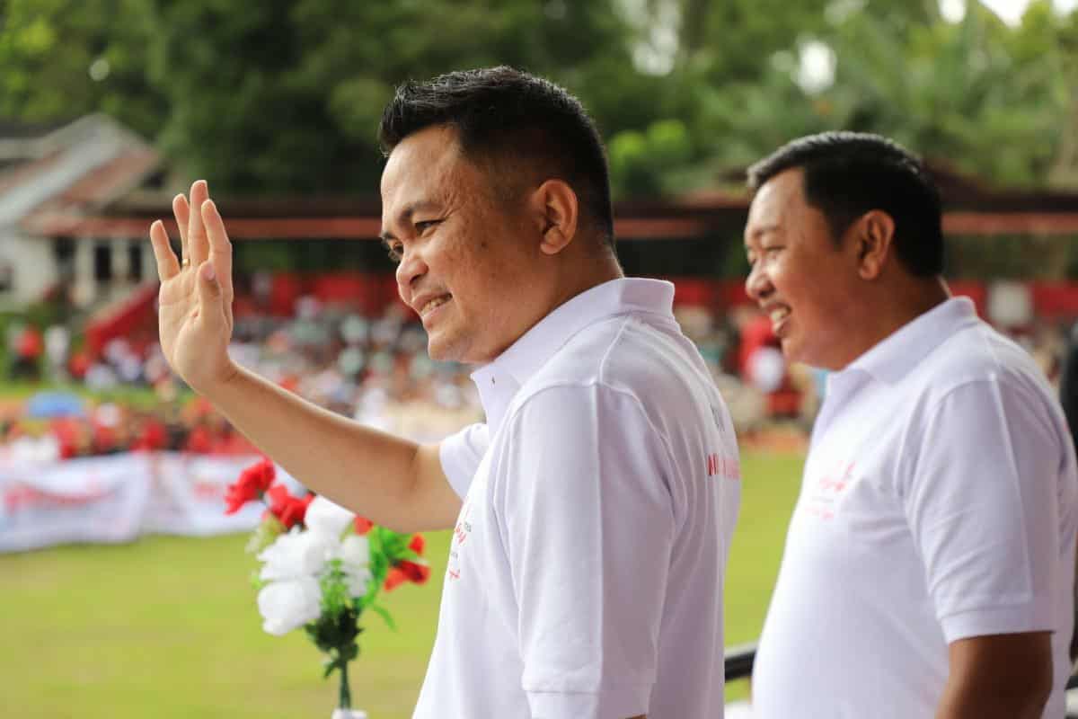 Bupati Ronald Kandoli Resmi Buka PORKAB II Minahasa Tenggara, Ajak Atlet Junjung Tinggi Sportivitas