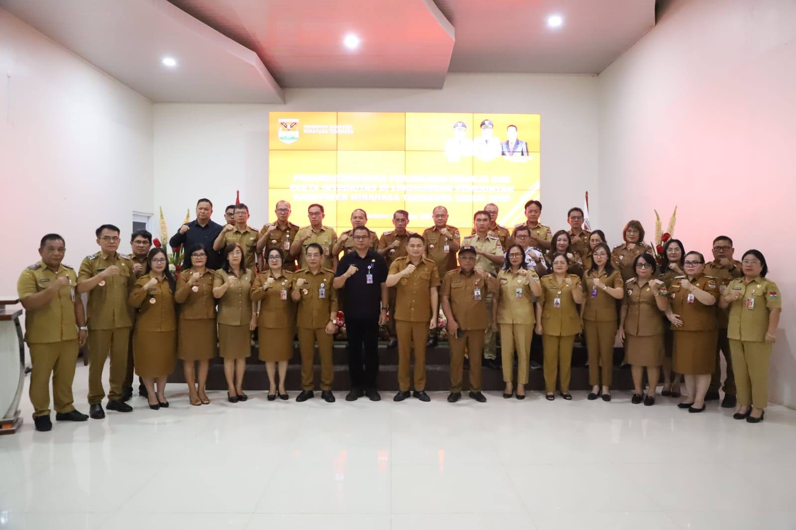 Bupati Ronald Kandoli Tegaskan Pakta Integritas Sebagai Dasar Evaluasi Kinerja Pejabat